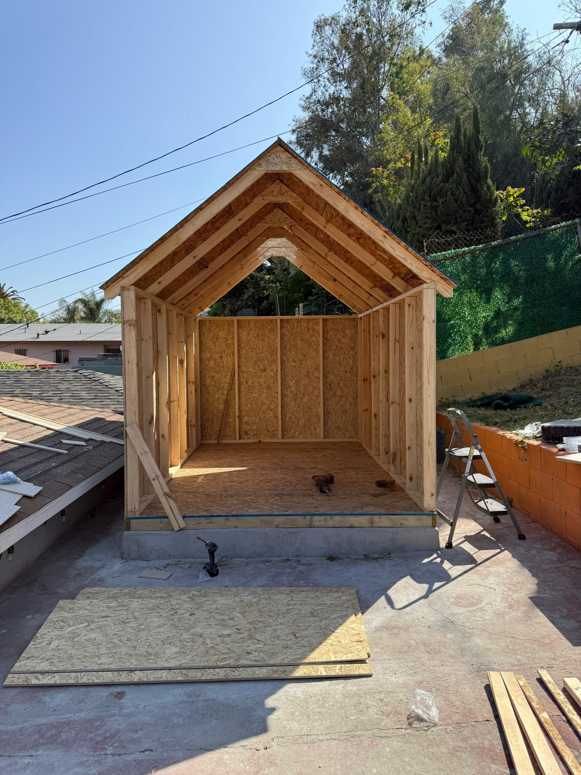 Outdoor shed framing